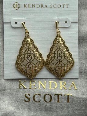 Kendra Scott earrings